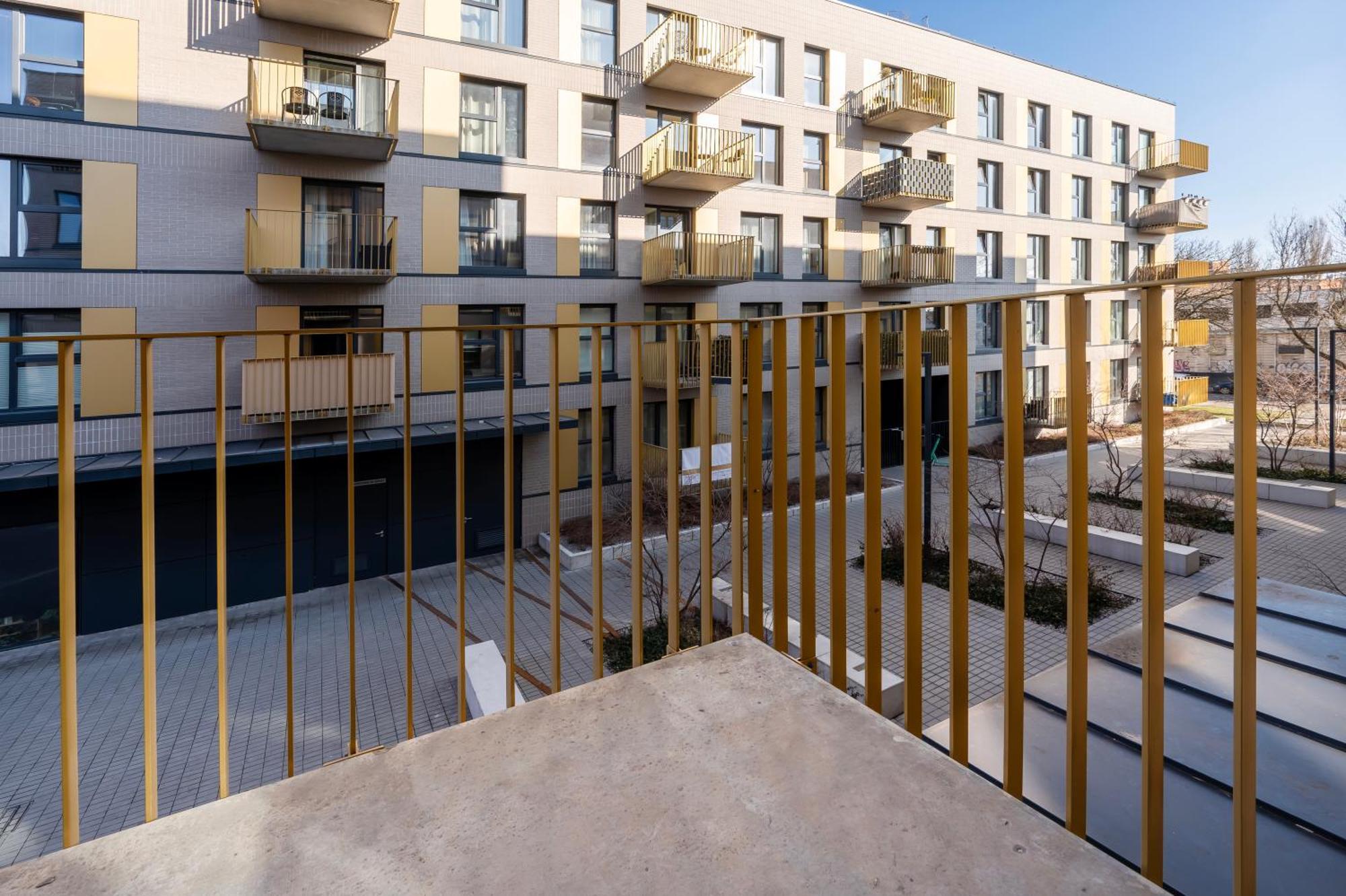 Apartamenty Fuzja - Komfortowe Mieszkania Blisko Centrum Lodzi Garaz Exterior photo
